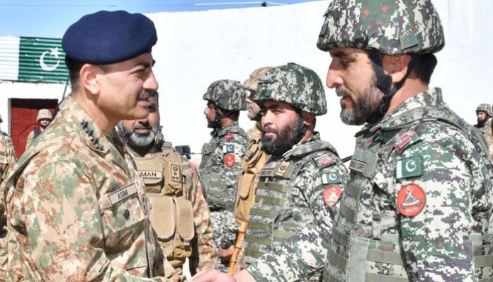 آرمی-چیف-جنرل-سید-عاصم-منیر-عیدالفطر-دا-پہلا-ݙینھ-باجوڑ-،-خیبر-پختونخوا-اچ-پاک-افغان-بارڈر-تے-تعینات-فوجی-جواناں-دے-رلے-گزاریا.jpg